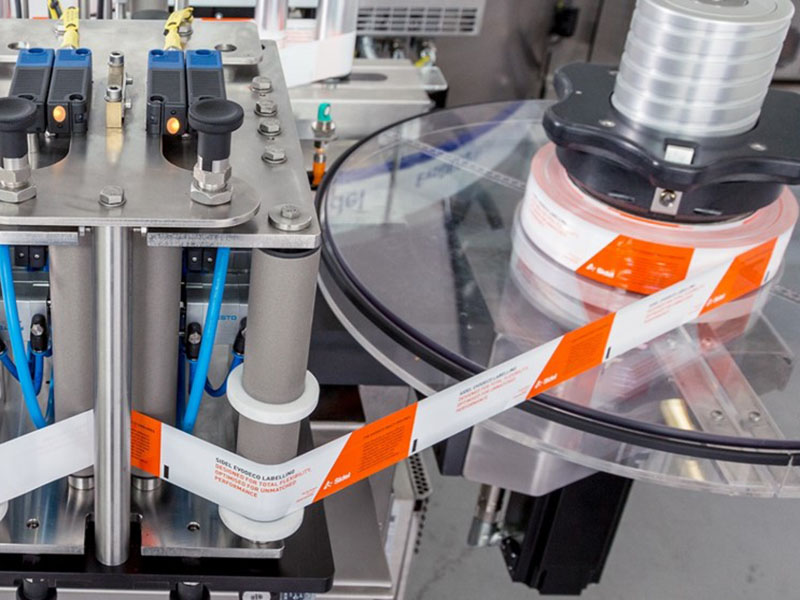 Sistema Roll Fed Labeling1 Sistema Roll Fed Labeling1